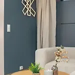 Quiet & 2br , Your Perfect