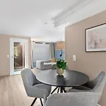 Quiet & 2br , Your Perfect