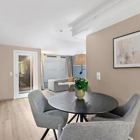 Rated 2br In